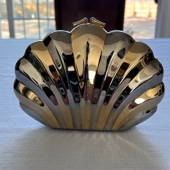 Handbags - Vintage Evening  Hard Metal Fancy Bag.